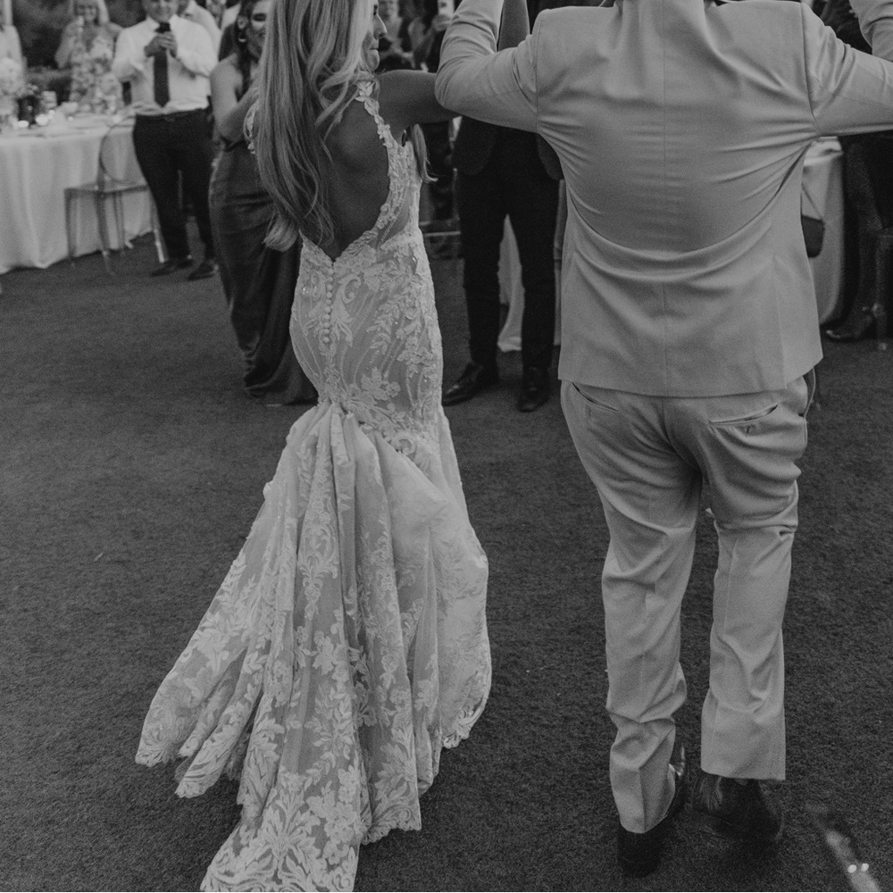 Martina Liana Wedding Dress - Picture 3 of 10